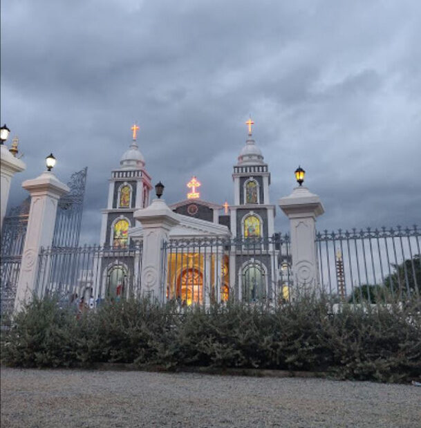 Customised 15 feet cast aluminium gate at Carmelaram Church, Bengaluru