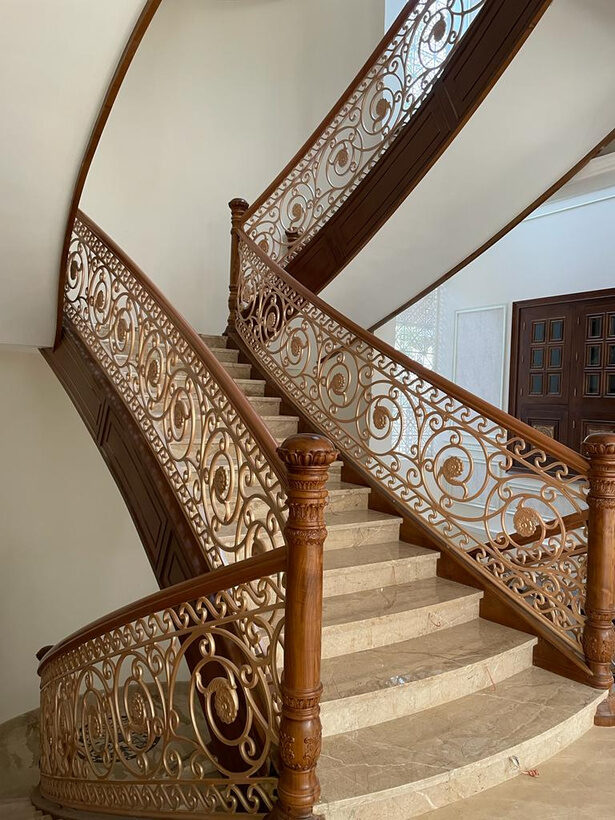 Cast aluminium 800 feet staircase railings and balconies for a residence in Thrissur