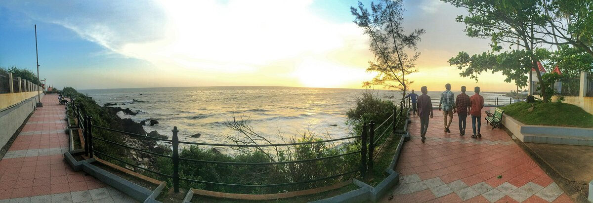 1.5km long railing and posts with lampposts at Payyambalam Beach